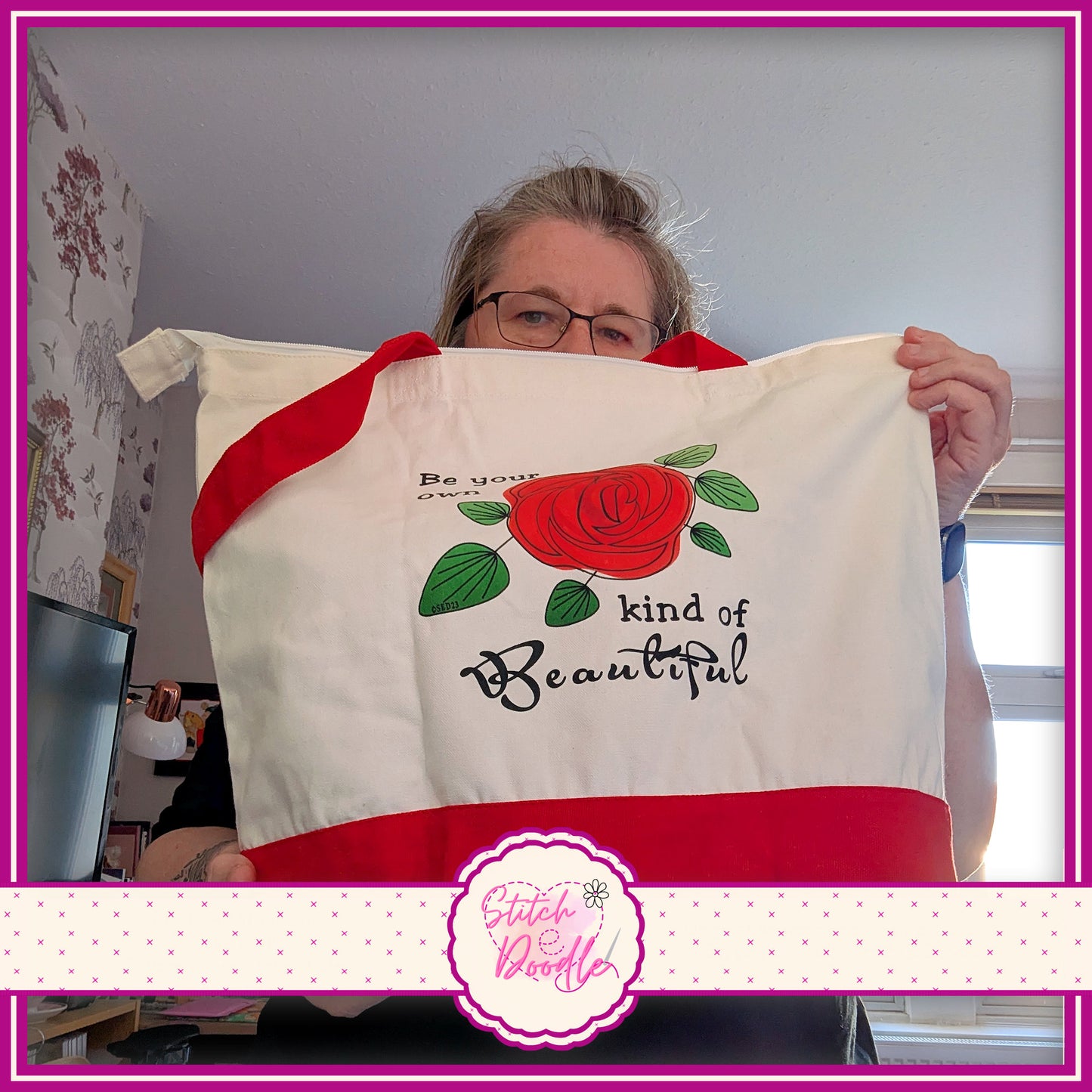 *LAST ONE* Nouveau Rose zipped tote bag. Large Shopper.