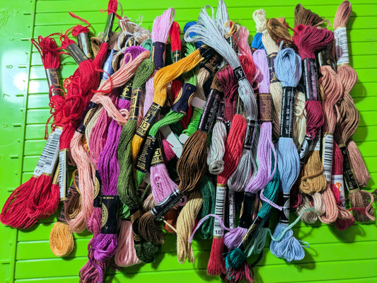 DESTASH - 50+ Anchor Embroidery/Cross Stitch Floss - Assorted colours