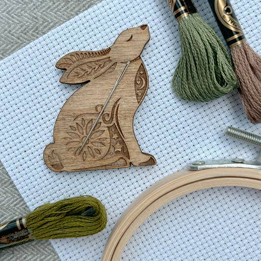 Stargazing Hare - Magnetic Needle Minder from Love Poppet